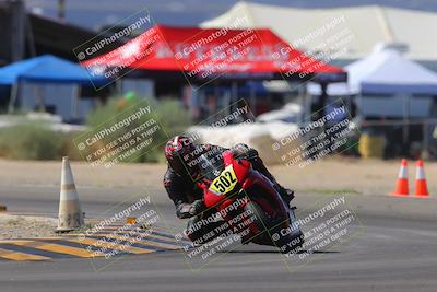 media/Oct-08-2023-CVMA (Sun) [[dbfe88ae3c]]/Race 5 Amateur Supersport Open/